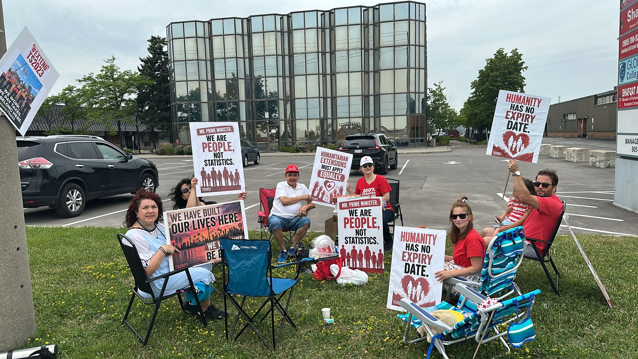 TS2023 Sit-Ins Push Forward: Displaced Families Rally Across Canada to Protect Their Status